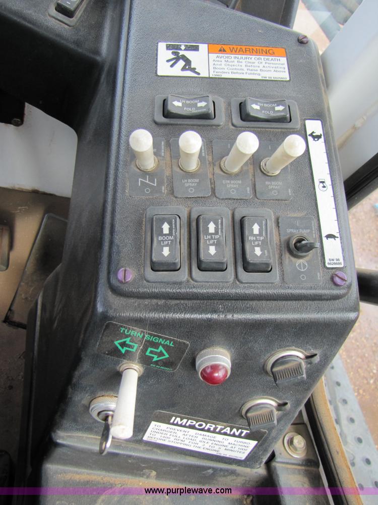 image for item 3493 2002 SpraCoupe 4440 sprayer