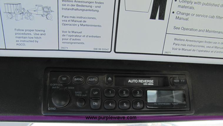 image for item 3493 2002 SpraCoupe 4440 sprayer