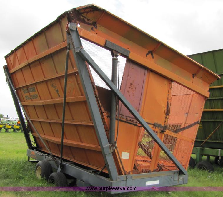 image for item 3502 CrustBuster boll buggy