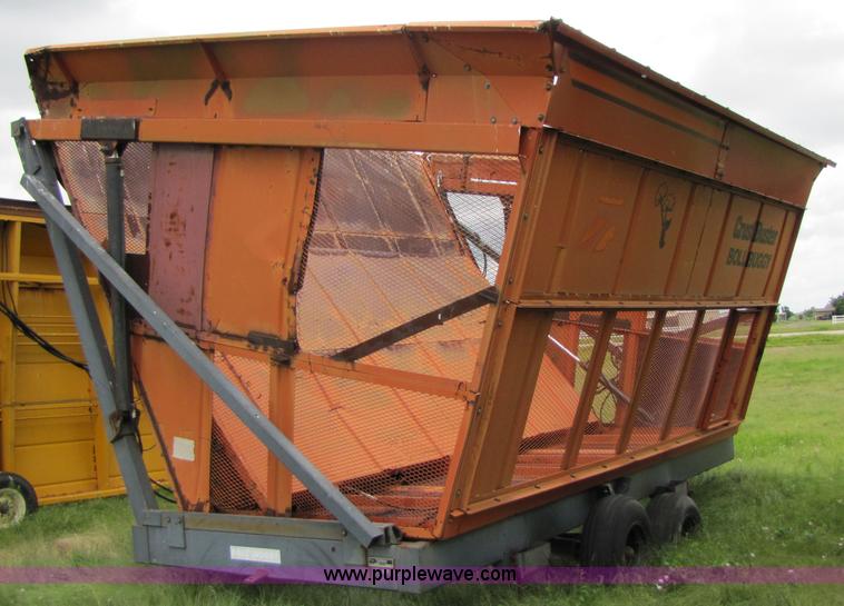 image for item 3502 CrustBuster boll buggy