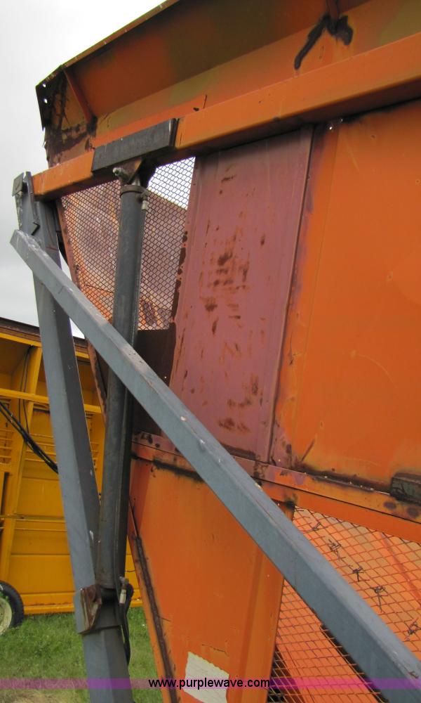 image for item 3502 CrustBuster boll buggy