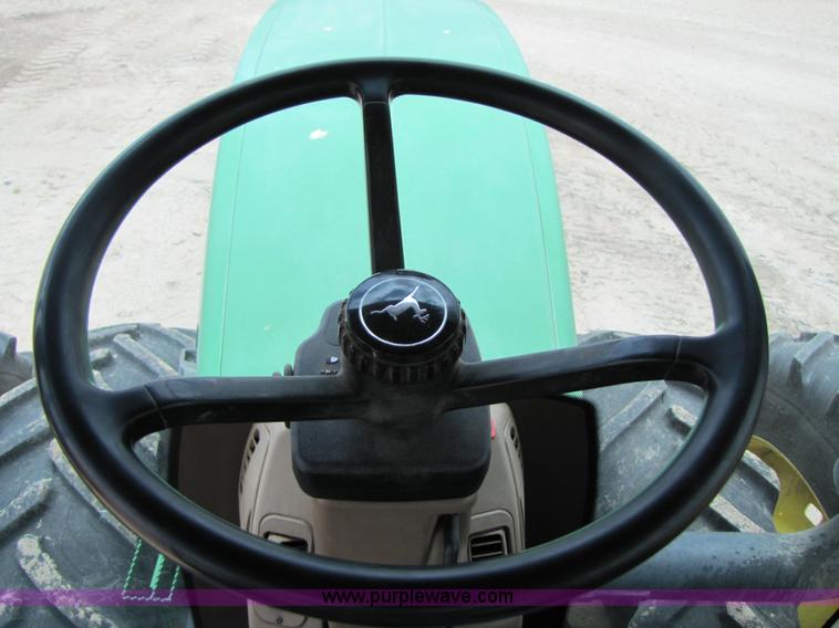 image for item 3505 2000 John Deere 9200 4WD tractor