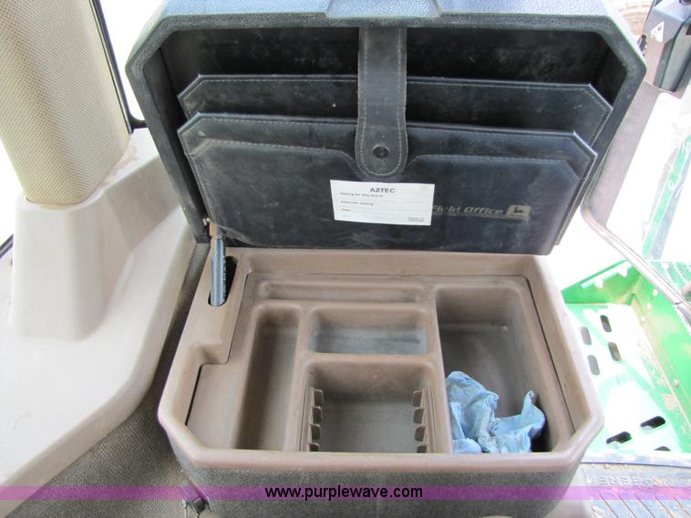 image for item 3505 2000 John Deere 9200 4WD tractor