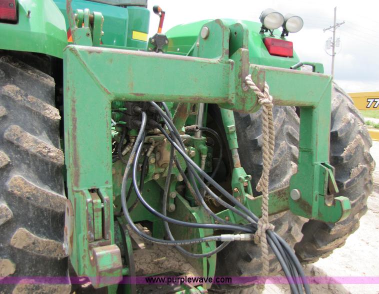 image for item 3505 2000 John Deere 9200 4WD tractor