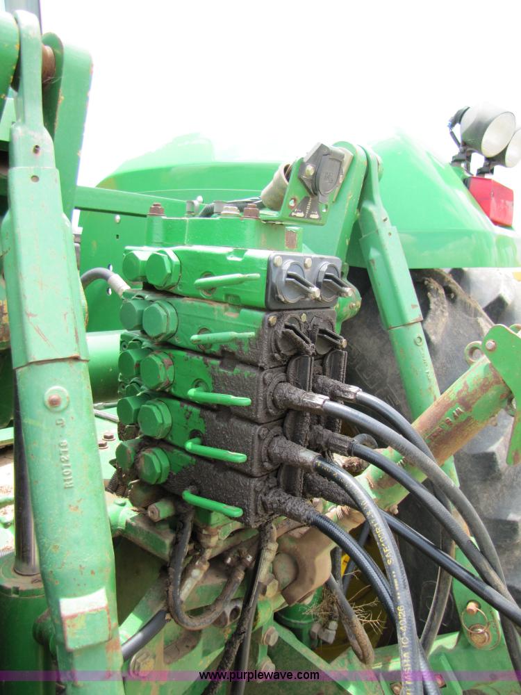 image for item 3505 2000 John Deere 9200 4WD tractor