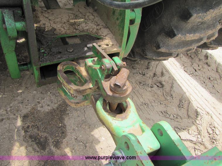 image for item 3505 2000 John Deere 9200 4WD tractor