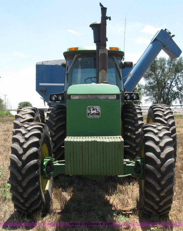 image for item 6808 1984 John Deere 4850 MFWD tractor