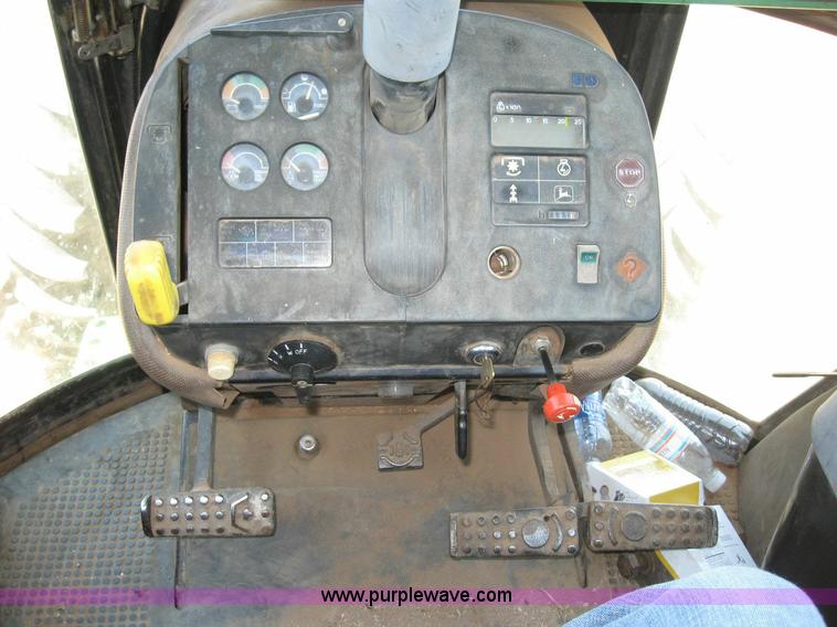 image for item 6808 1984 John Deere 4850 MFWD tractor