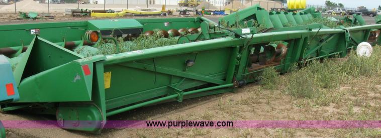 image for item 6879 John Deere 1243 corn head