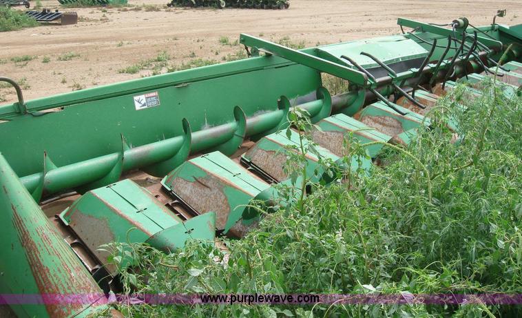 image for item 6879 John Deere 1243 corn head