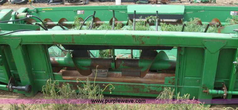 image for item 6879 John Deere 1243 corn head