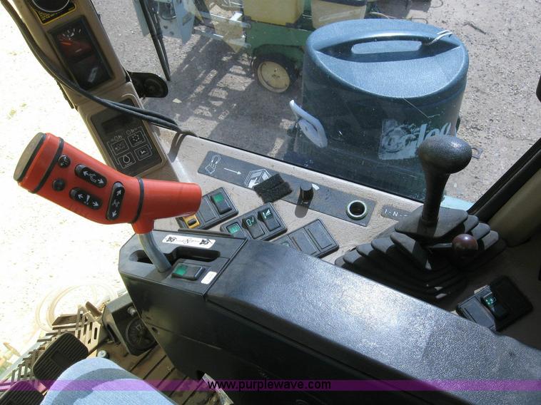 image for item 6883 1997 John Deere 6810 self-propelled forage harvester