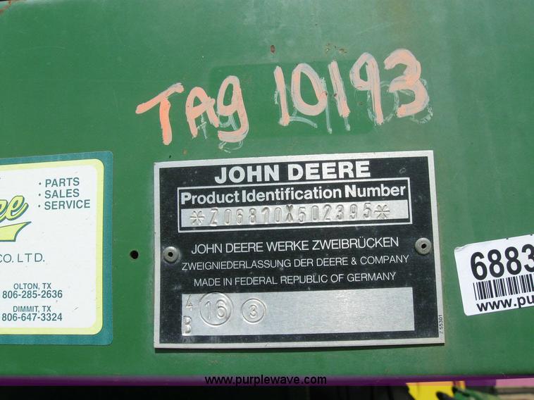 image for item 6883 1997 John Deere 6810 self-propelled forage harvester