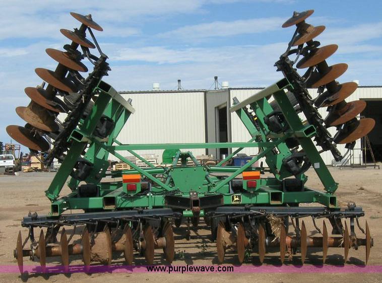image for item 6885 John Deere 512 disk ripper