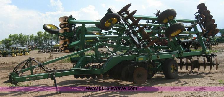 image for item 6885 John Deere 512 disk ripper