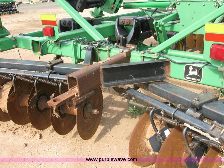 image for item 6885 John Deere 512 disk ripper