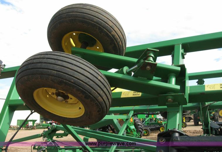 image for item 6885 John Deere 512 disk ripper