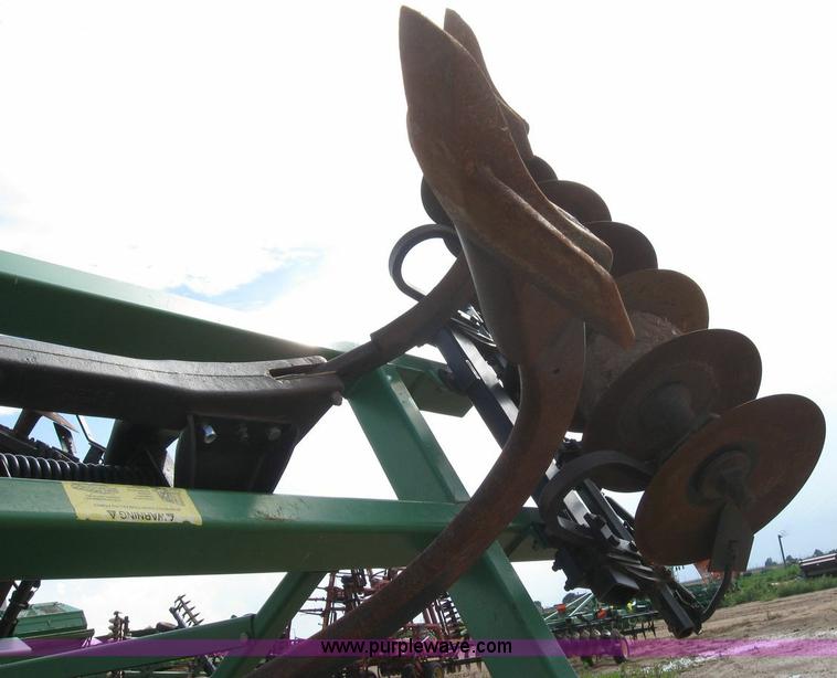 image for item 6885 John Deere 512 disk ripper