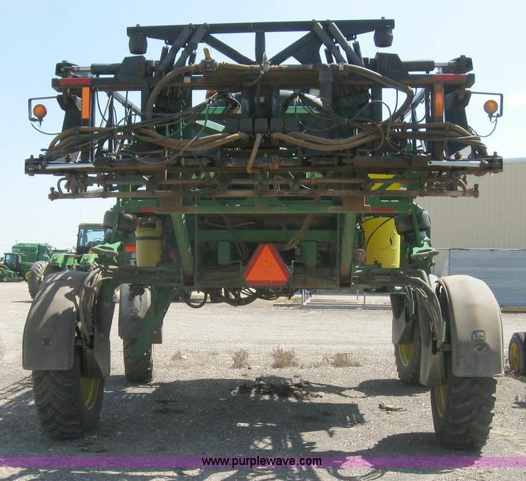 image for item 6889 1999 John Deere 4700 self propelled sprayer