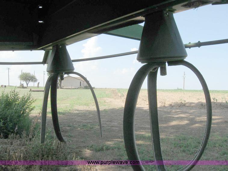 image for item 6890 1989 John Deere 9600 combine