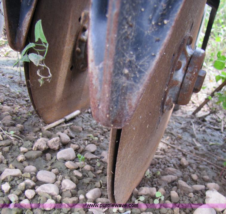 image for item 6903 Great Plains 3000 drill