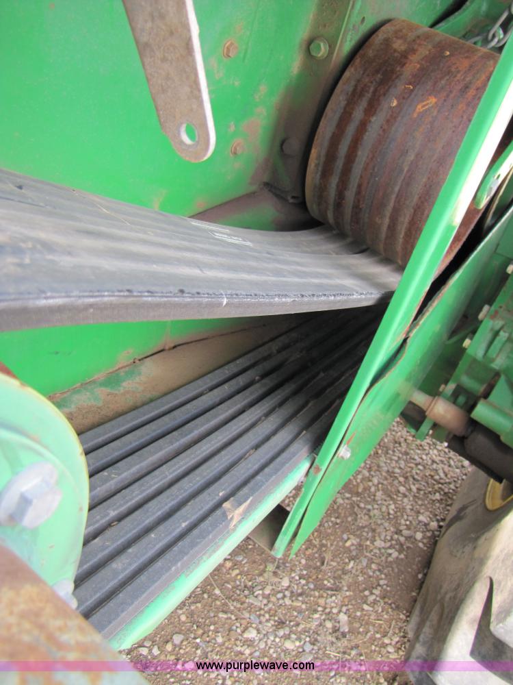 image for item 6904 2004 John Deere 7700 self-propelled forage harvester