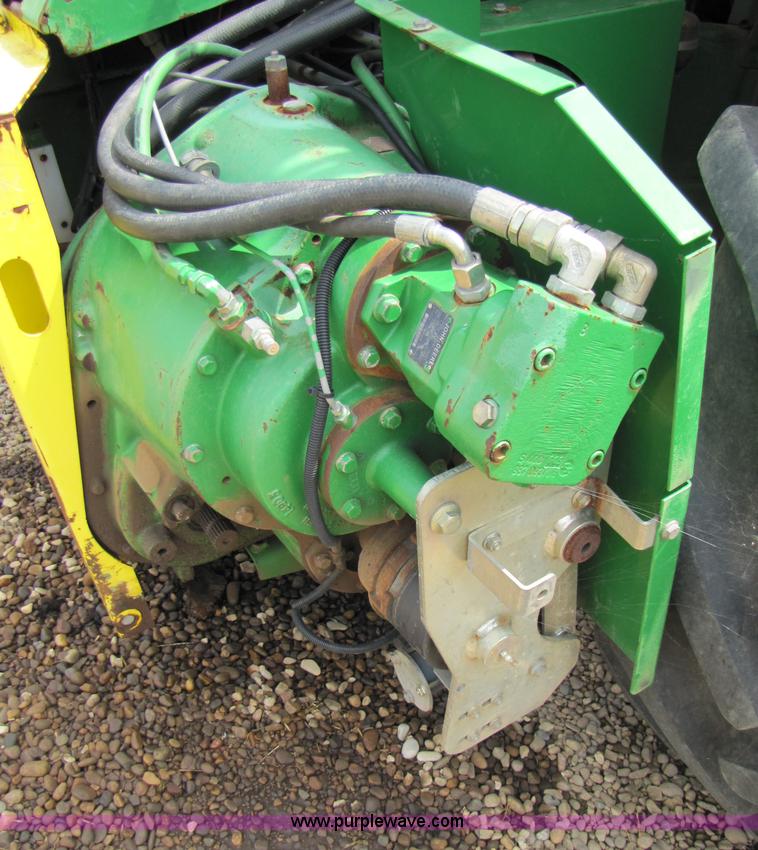 image for item 6904 2004 John Deere 7700 self-propelled forage harvester