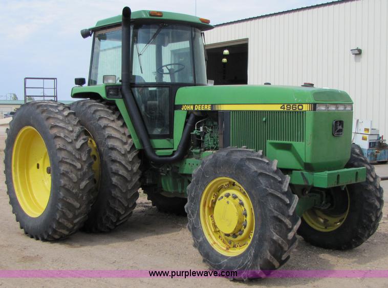 image for item 6905 1992 John Deere 4960 MFWD tractor