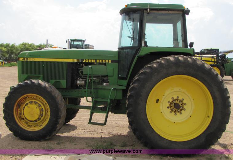 image for item 6905 1992 John Deere 4960 MFWD tractor