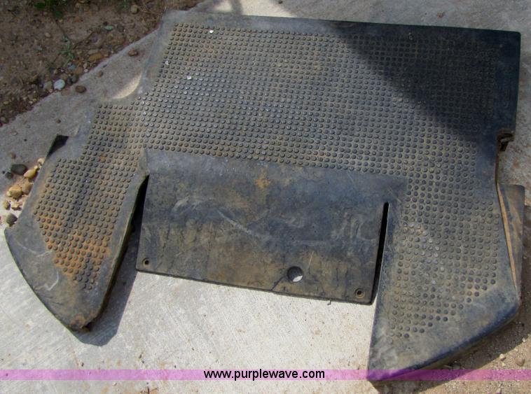 image for item 6905 1992 John Deere 4960 MFWD tractor