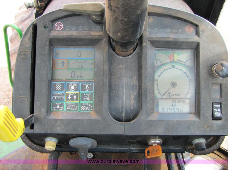 image for item 6905 1992 John Deere 4960 MFWD tractor
