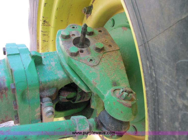 image for item 6905 1992 John Deere 4960 MFWD tractor