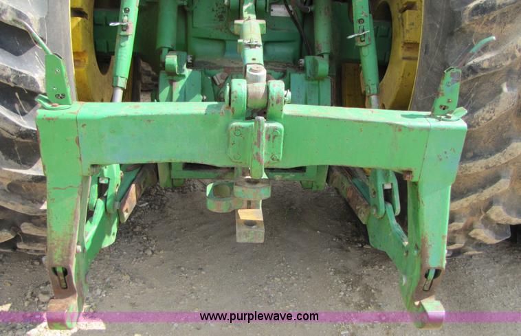 image for item 6905 1992 John Deere 4960 MFWD tractor