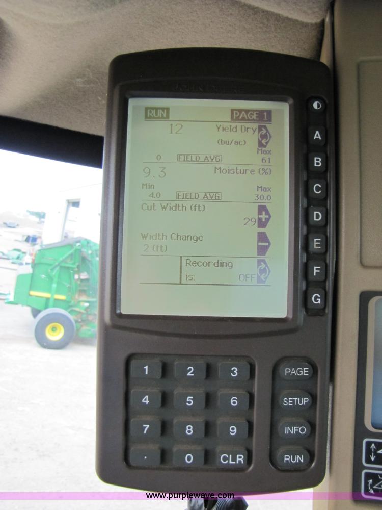 image for item 6906 2005 John Deere 9760STS combine