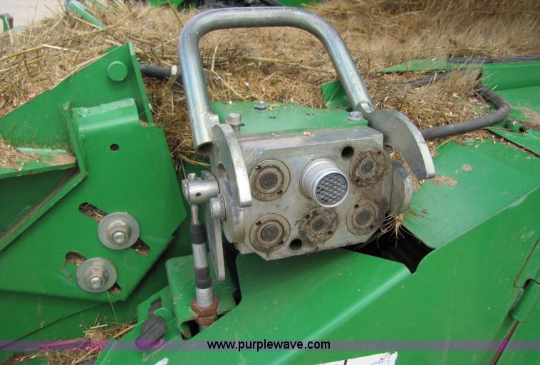 image for item 6906 2005 John Deere 9760STS combine