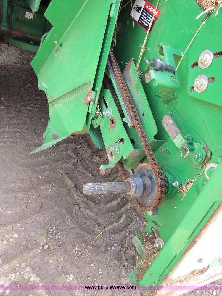 image for item 6906 2005 John Deere 9760STS combine