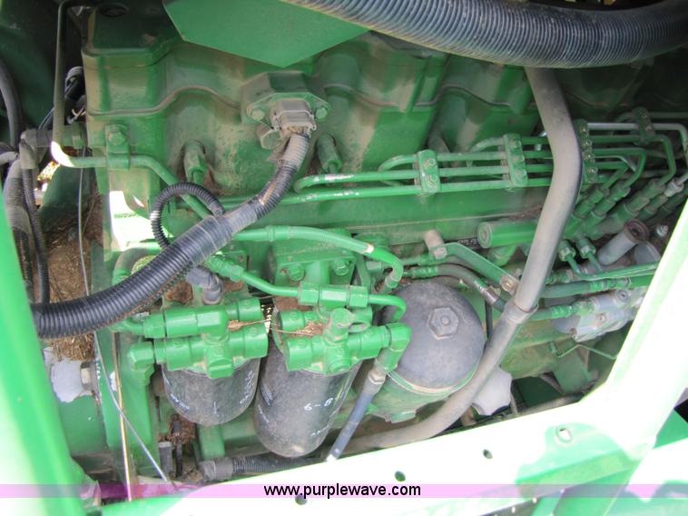 image for item 6906 2005 John Deere 9760STS combine