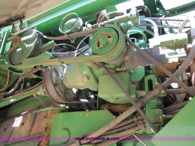 image for item 6906 2005 John Deere 9760STS combine