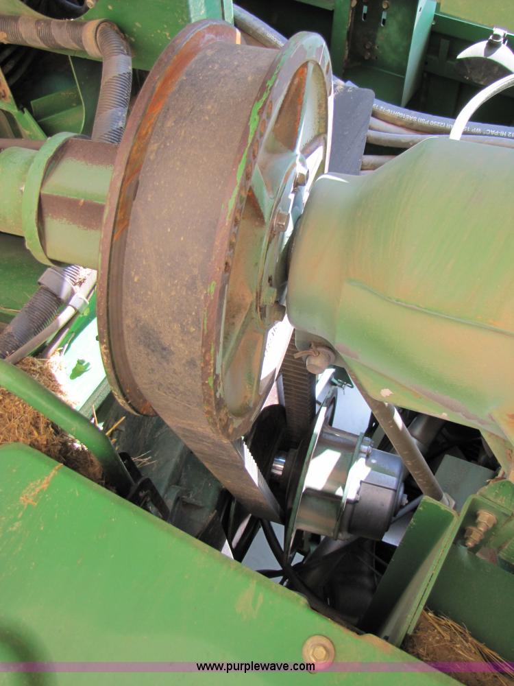 image for item 6906 2005 John Deere 9760STS combine