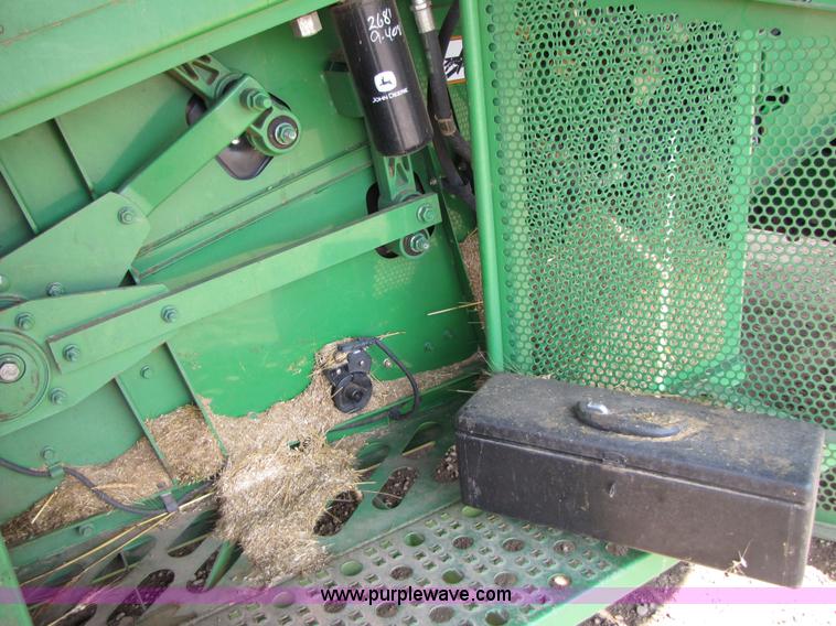 image for item 6906 2005 John Deere 9760STS combine