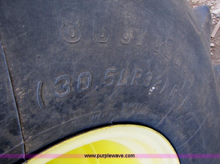 image for item 6906 2005 John Deere 9760STS combine