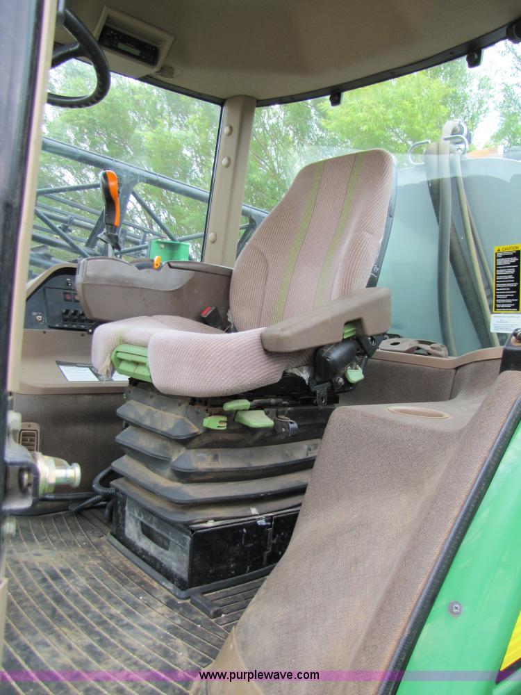 image for item 6907 2005 John Deere 4720 sprayer with 90' boom