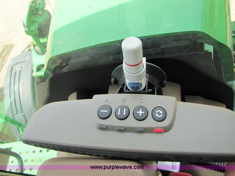 image for item 6907 2005 John Deere 4720 sprayer with 90' boom