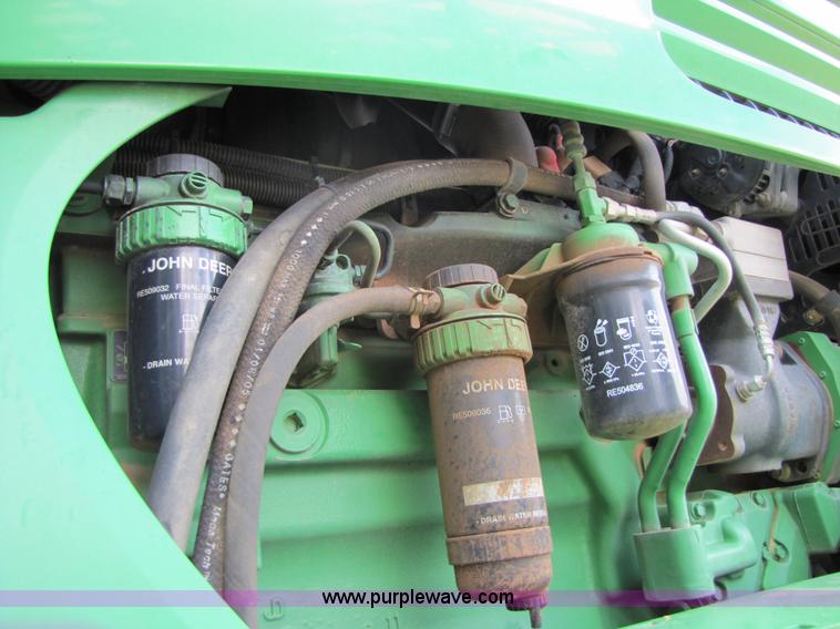 image for item 6907 2005 John Deere 4720 sprayer with 90' boom