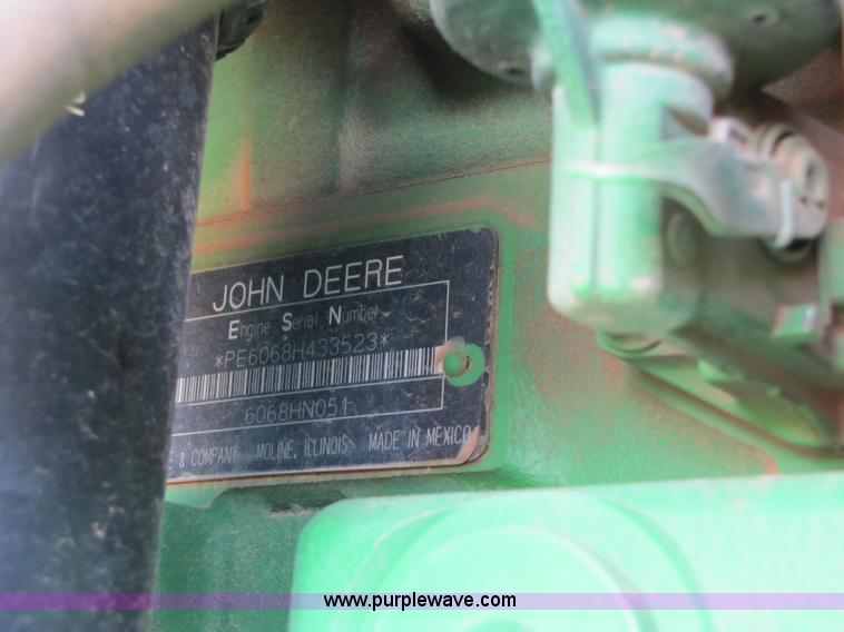 image for item 6907 2005 John Deere 4720 sprayer with 90' boom