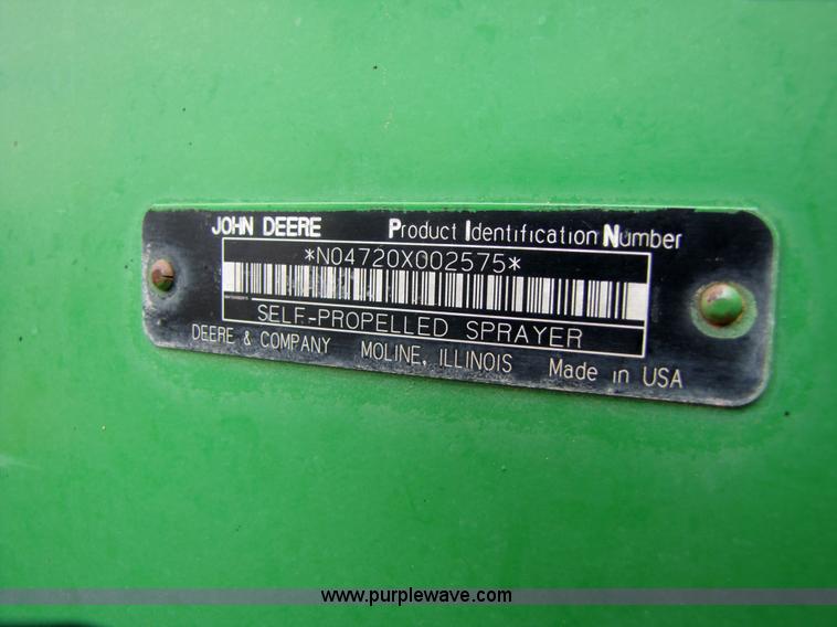 image for item 6907 2005 John Deere 4720 sprayer with 90' boom