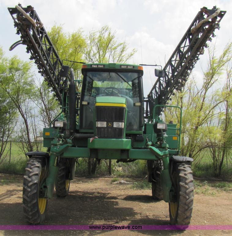 image for item 6908 1998 John Deere 4700 sprayer with 90' boom