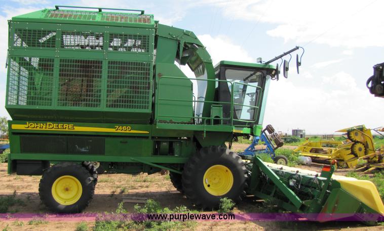 image for item 6910 2004 John Deere 7460 cotton stripper