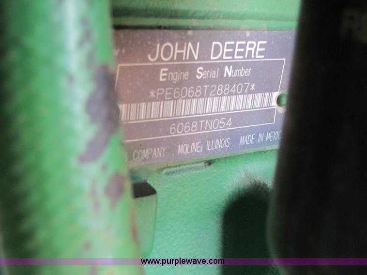 image for item 6910 2004 John Deere 7460 cotton stripper