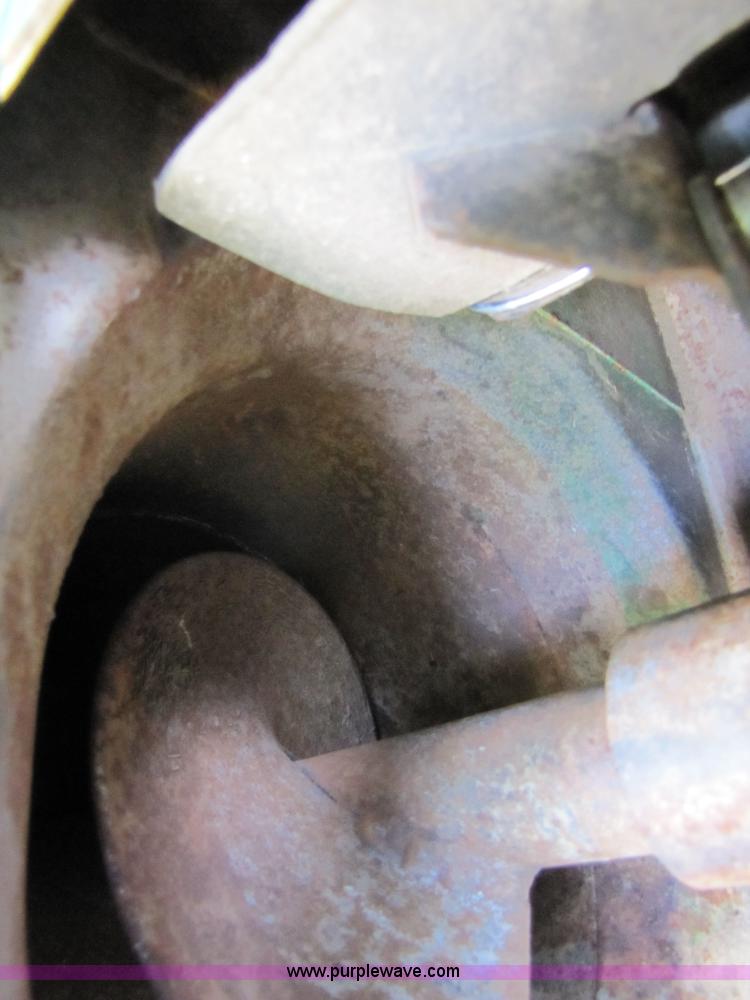 image for item 6912 2001 John Deere 9750STS 4x4 combine